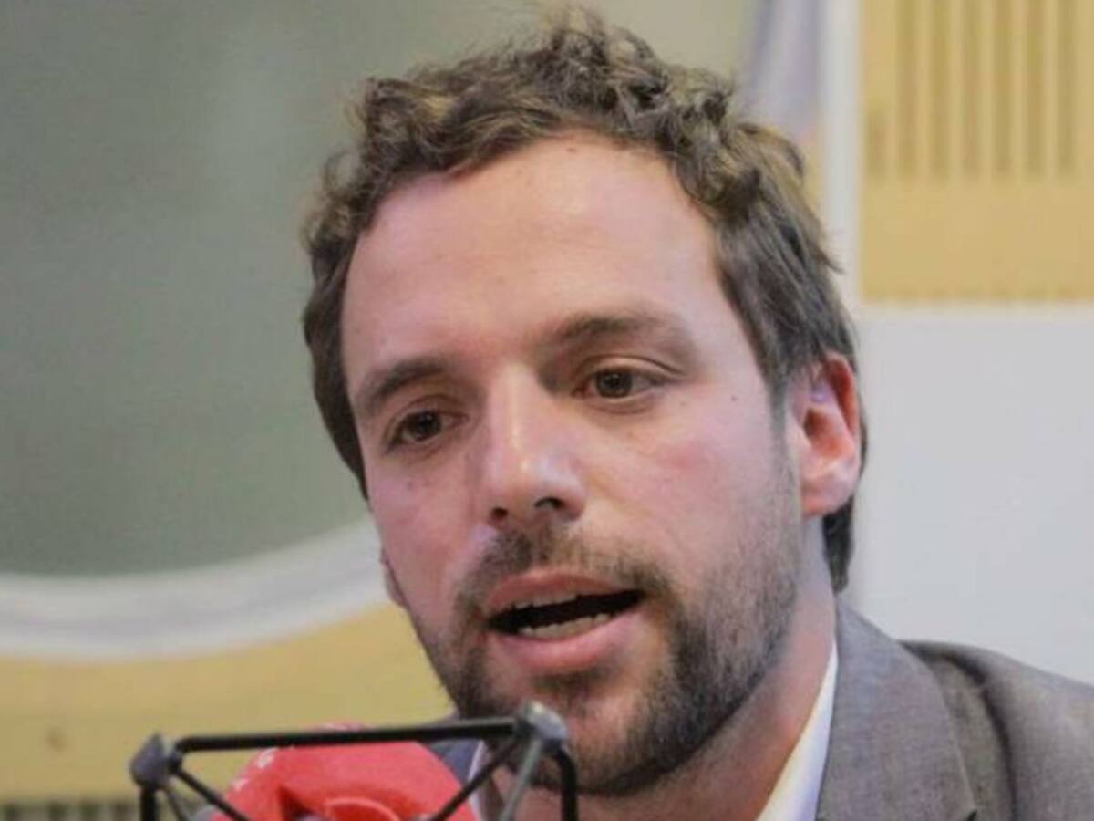 "Si el lunes UCI siguen con ocupación del 50% se decreta alerta naranja"