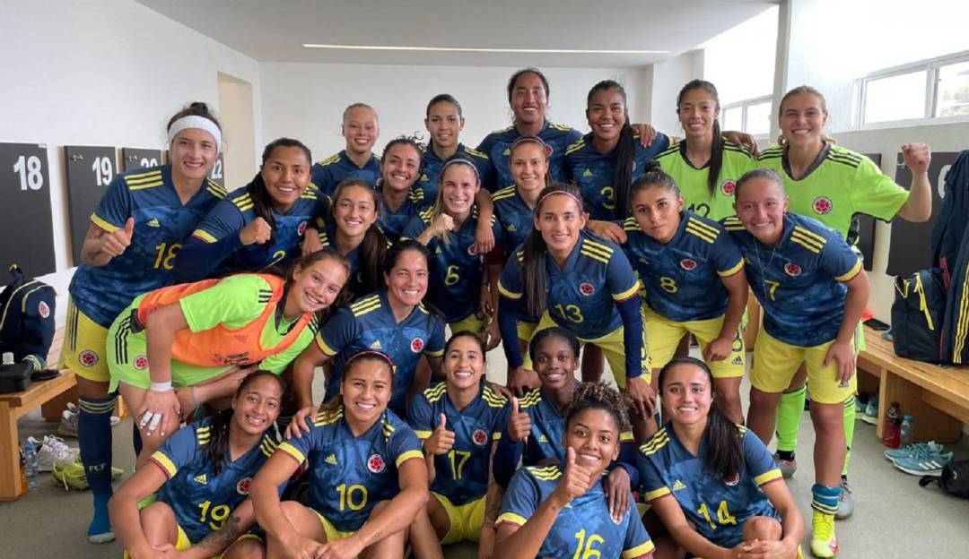 La Selección Colombia femenina durante su más reciente presentación en México.