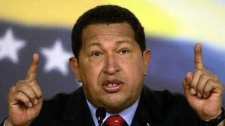 Chávez manifiesta disposición para reunirse con Santos y 'voltear la página'