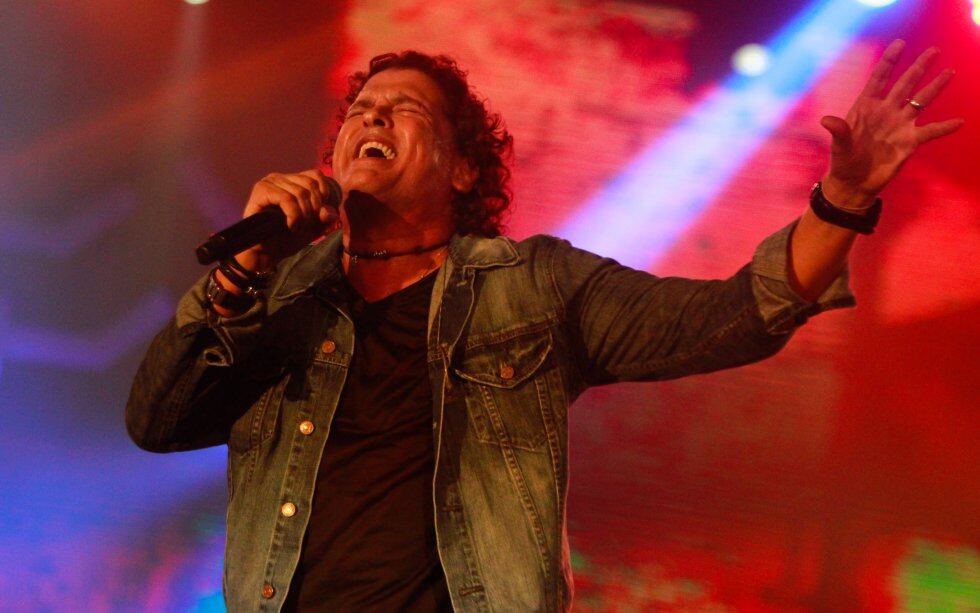 De este álbum se destacan “La gota fría”, “Amor sensible” y “Matilde Lina”. Vives conquista, en ese entonces triple Disco de Oro y triple Disco de Platino en 1993 y 1996.