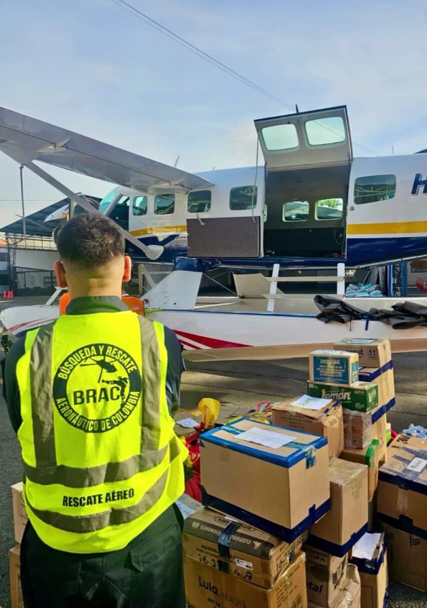 Ayuda humanitaria distribuida desde el aeropuerto Olaya Herrera de Medellín