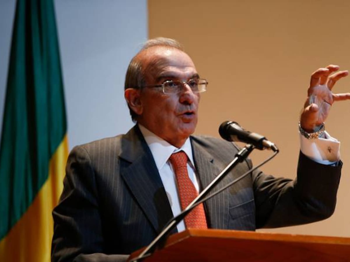 Necesitamos a Salud, Diego y Carlos libres: Humberto de la Calle