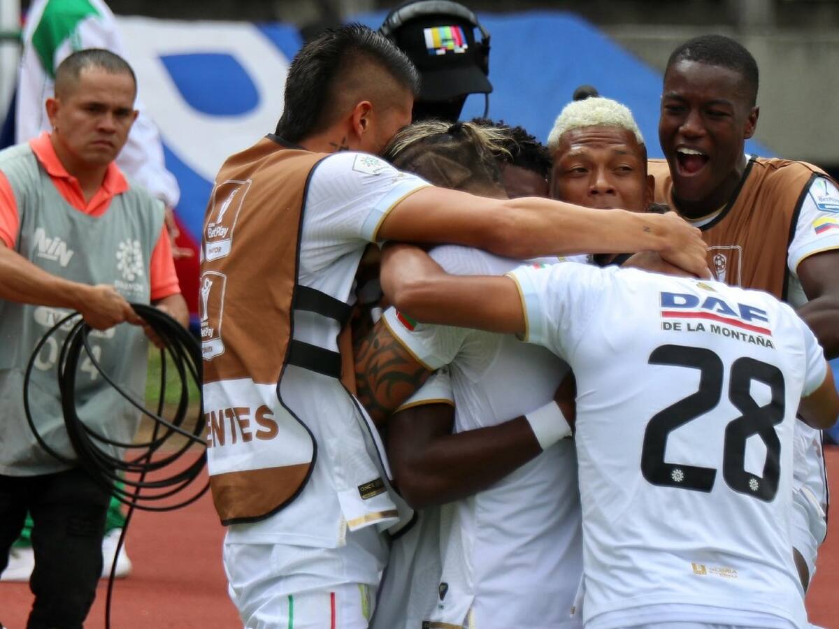 Once Caldas y una fiesta completa: victoria ante Envigado con Dayro Moreno protagonista