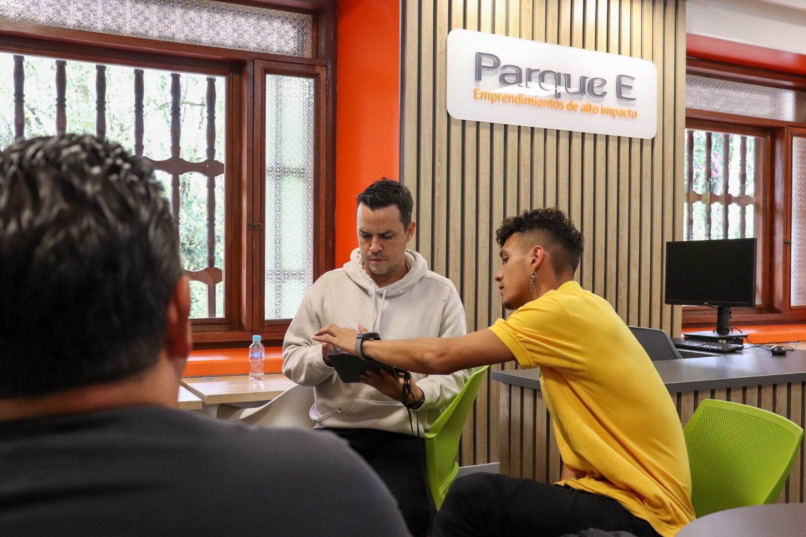 Poténciate es el nuevo programa para emprendedores tecnológicos. Foto: Alcaldía de Medellín.