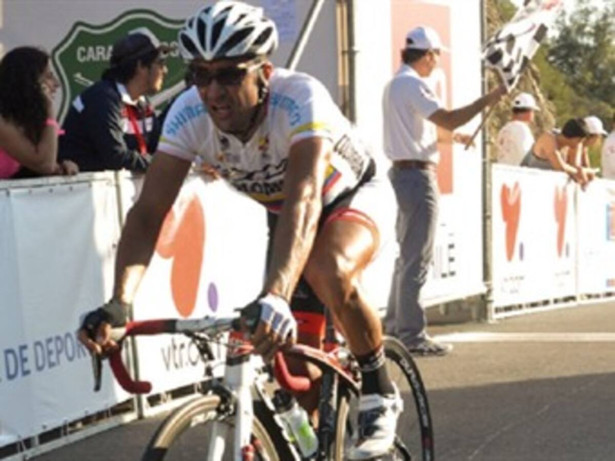 El 'Gato' Cardenas gana etapa reina de la Vuelta a Chile