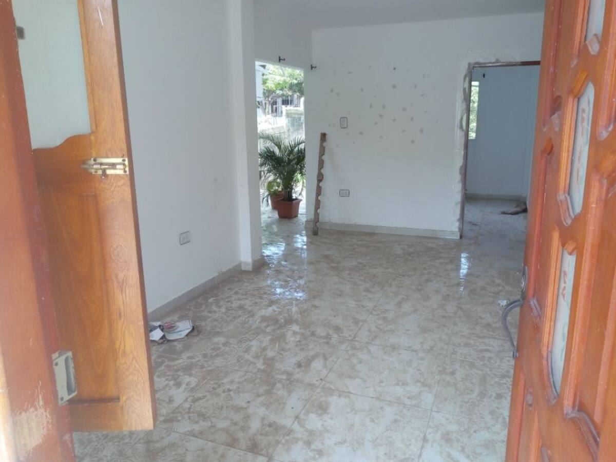 Varias viviendas quedaron deshabitadas ante el riesgo que representan