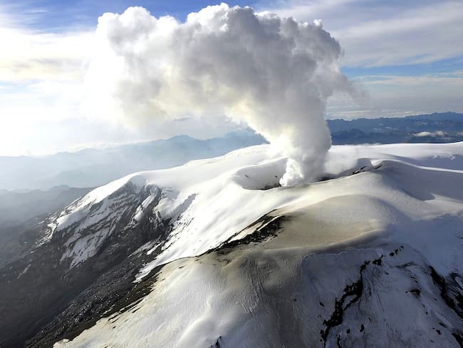 Tres volcanes tienen importante actividad sísmica, actualmente en Colombia