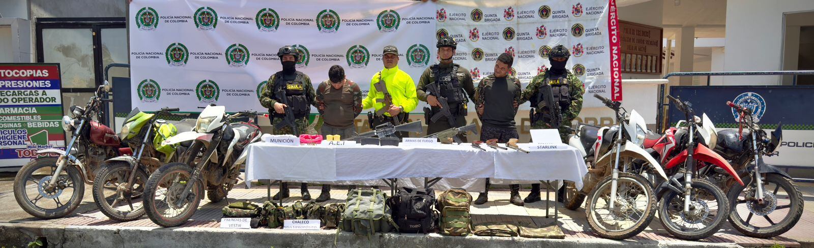 Gaula Militar capturó a dos presuntos integrantes de ‘Los Pachenca’ en Santander. (Foto: cortesía Gaula Militar) 