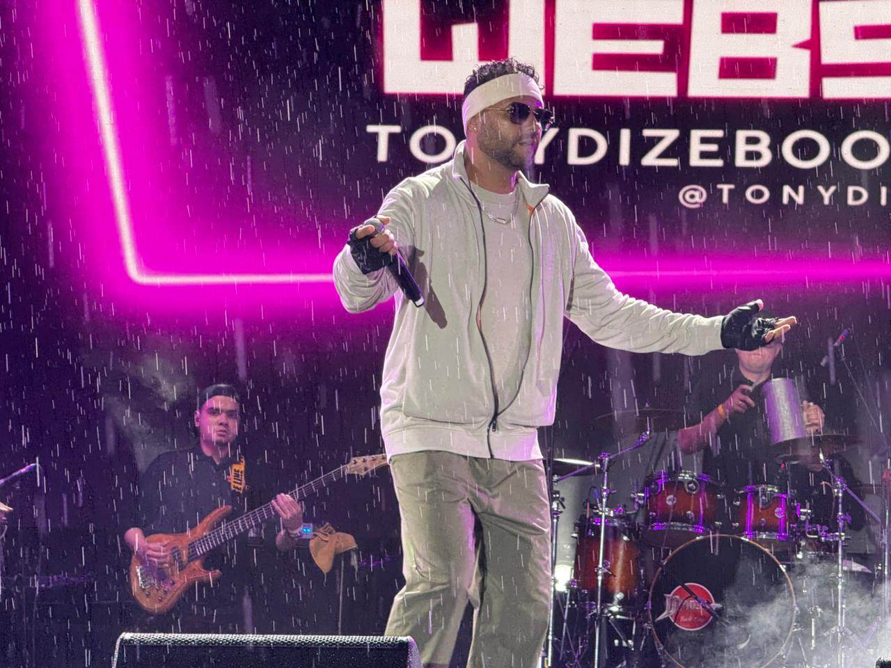 Lluvia de éxitos y alegría en la primera noche del Festival de Jazz de Mompox