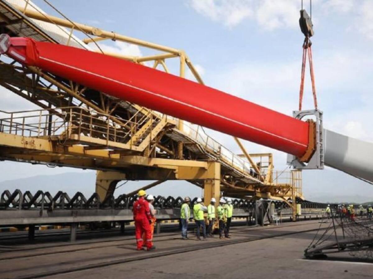 La Guajira será la puerta de entrada de las energías renovables: Duque