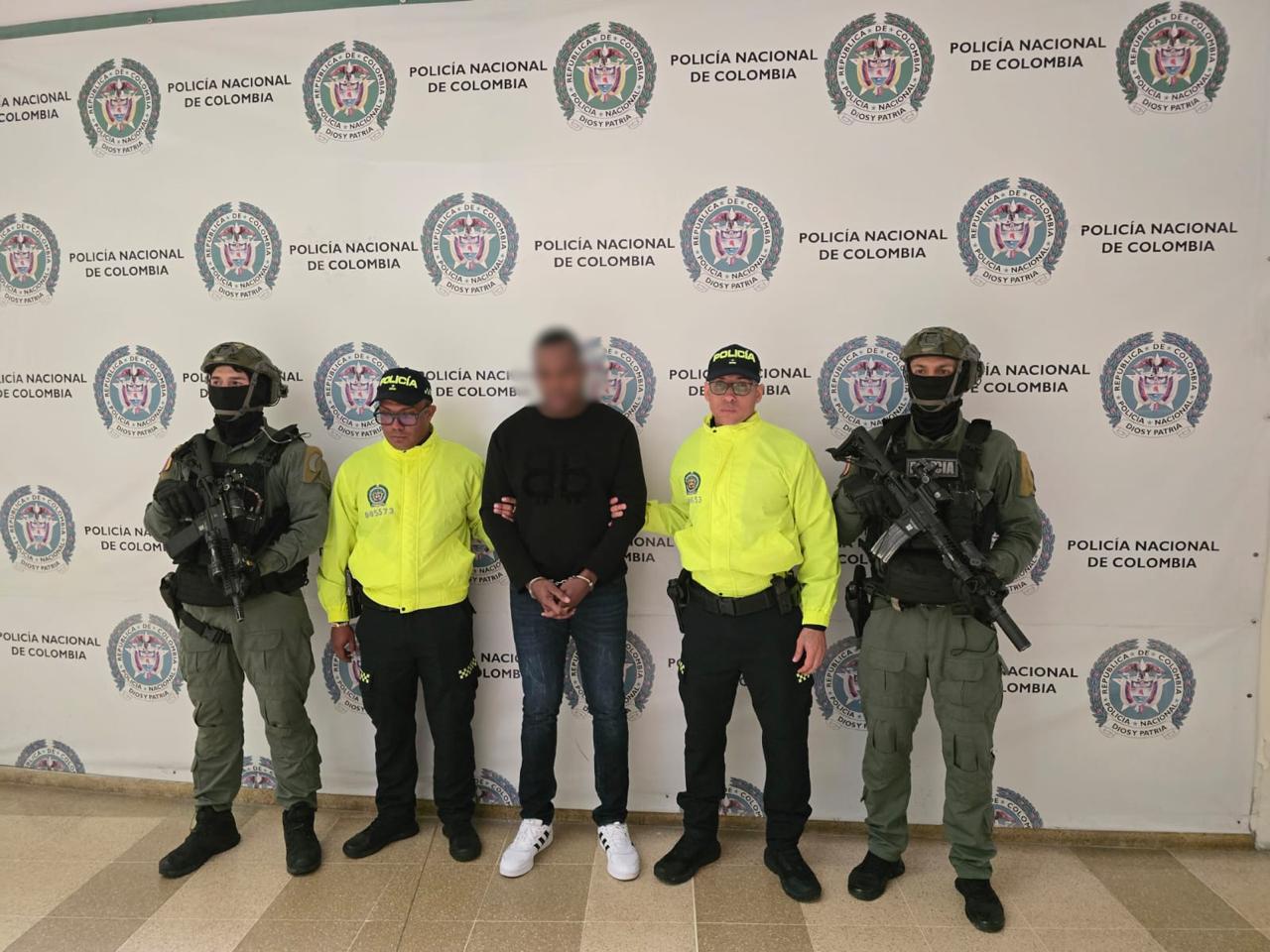 Capturado alias ‘Colombia’, cabecilla de ‘Los Tiguerones’ en Ecuador. Foto: Policía Meval.