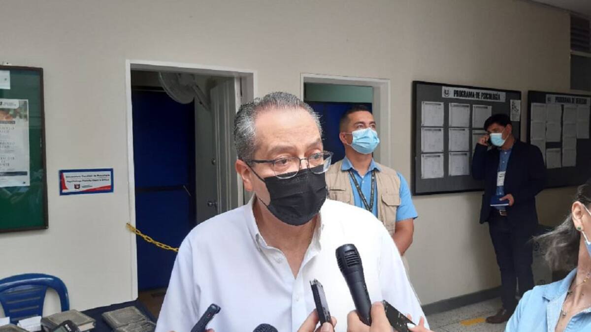 Fernando Carrillo, exprocurador