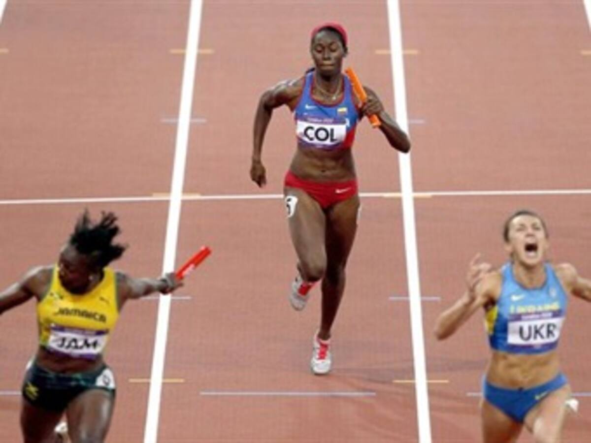 El equipo de 4x100 colombiano no avanzó a la serie final