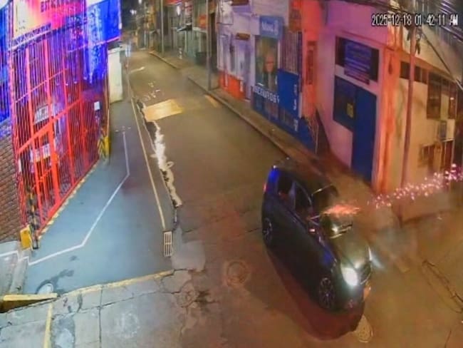 Bomberos de Cundinamarca rechazaron manipulación de pólvora desde un carro en Fusagasugá.