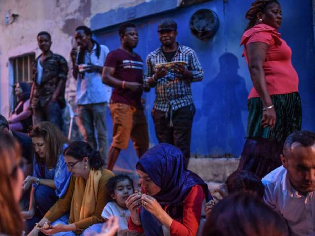 Polonia reafirma política de control migratorio negando acoger refugiados