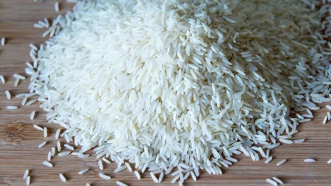 Agricultores a la espera de seguros y respuestas por importaciones de arroz desde Ecuador. Foto: Getty Images
