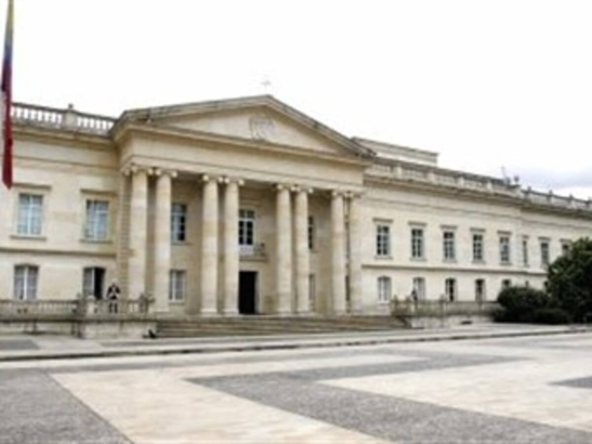 Fiscal no descarta citar a funcionarios de Casa de Nariño a responder por 'chuzadas'