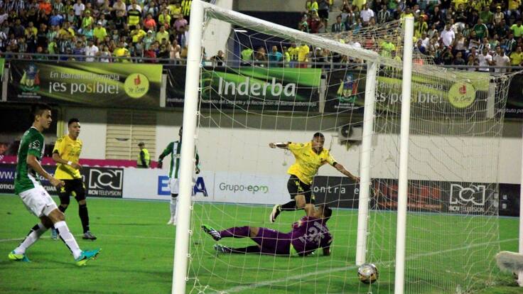 Lluvia de goles en el inicio de la Liga Águila: Alianza Petrolera 3-3 Nacional