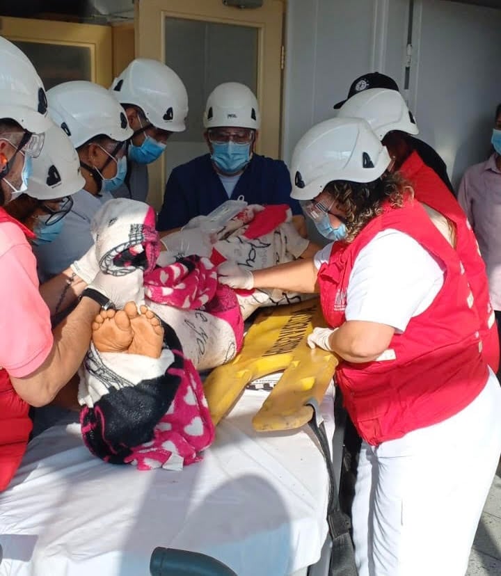 La mujer fue atacada con un machete y tuvo heridas de gravedad en manos y cabeza. Foto: Gobernación de Antioquia.