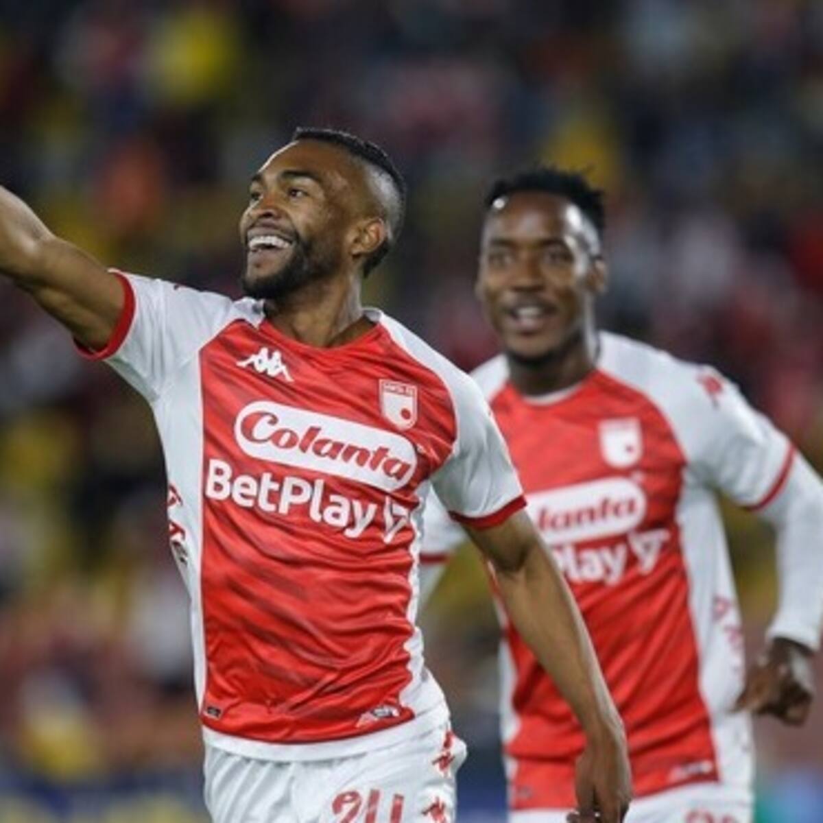 Santa Fe se reencuentra con el triunfo ante Envigado de la mano de Jersson González