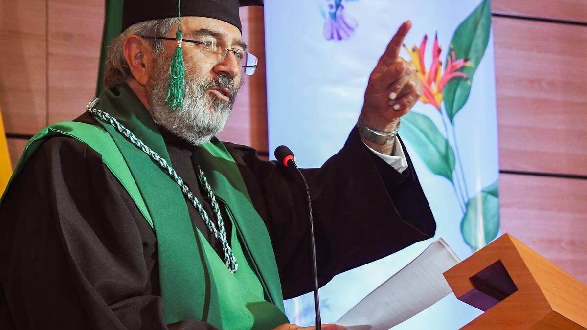 Alberto Gómez doctorado Honoris Causa