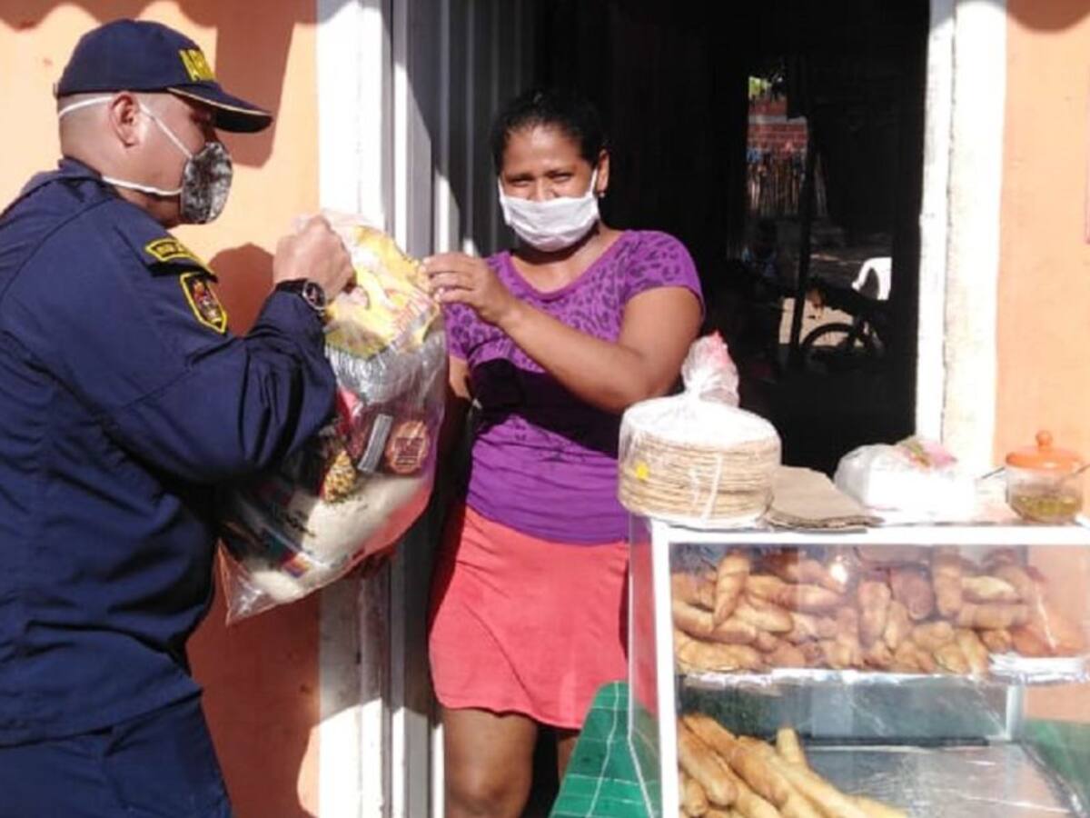Entregan donaciones en el corregimiento Arroyo Grande de Cartagena