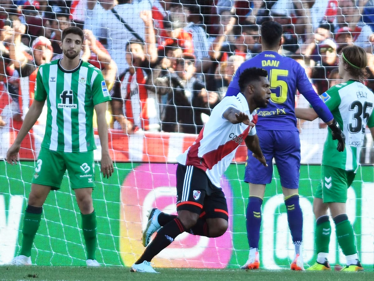 Miguel Ángel Borja marcó un golazo en la despedida de Marcelo Gallardo de River