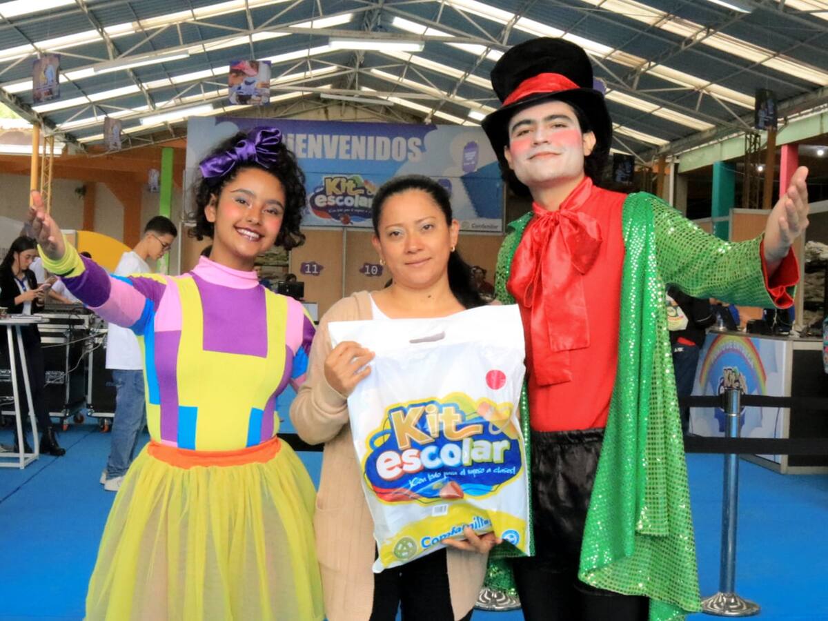 Inició la entrega de los kits escolares para los afiliados a Comfamiliar Risaralda