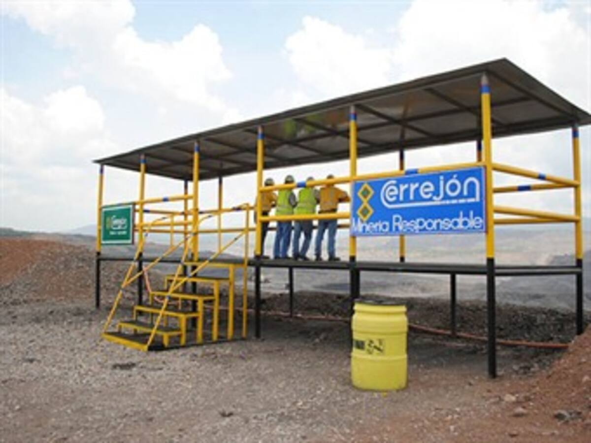 Huelga de trabajadores de Cerrejón es "infundada e irresponsable": Empresa