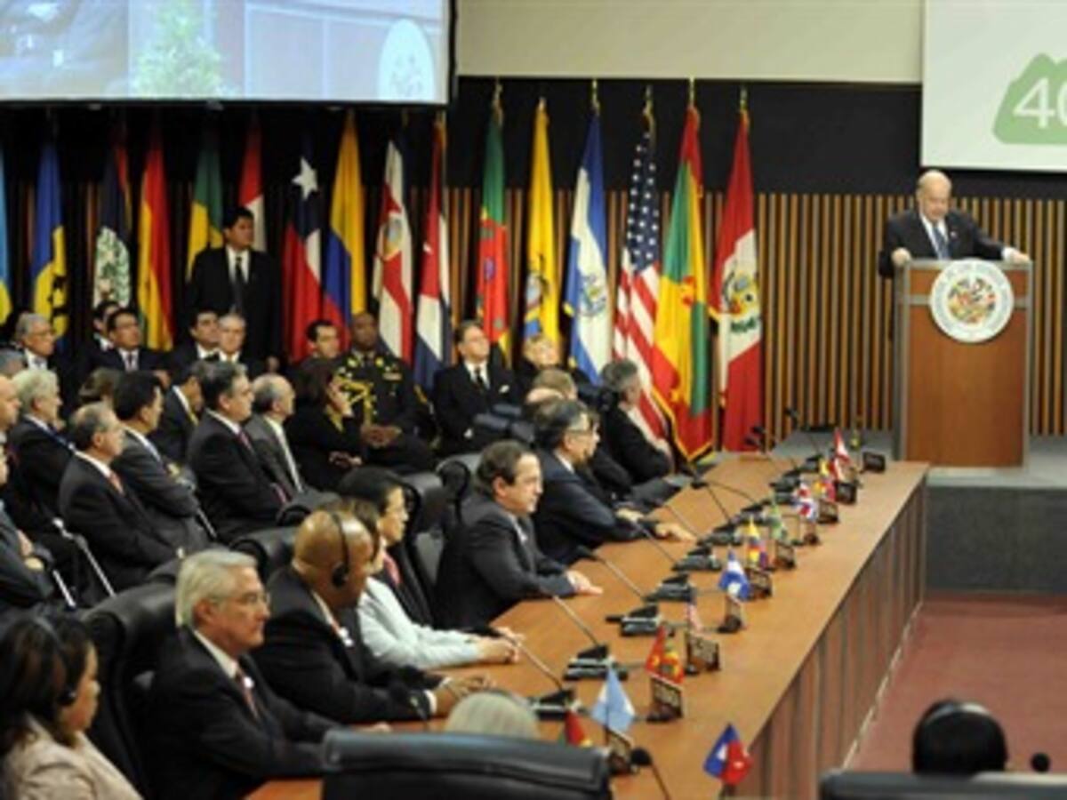 OEA "condena" el trato dado a Morales y llama a países europeos a disculparse