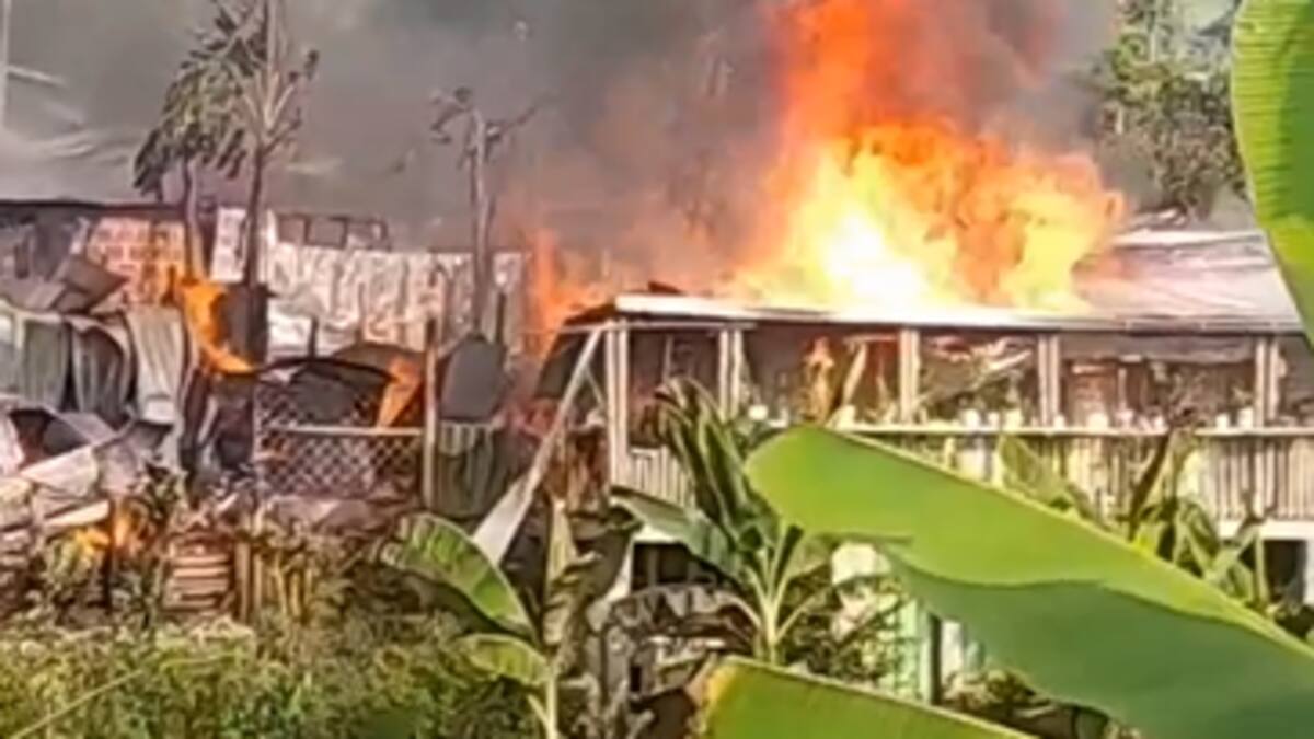 30 Viviendas construidas en madera consumidas por un incendio en zona rural de Calarcá, Quindío