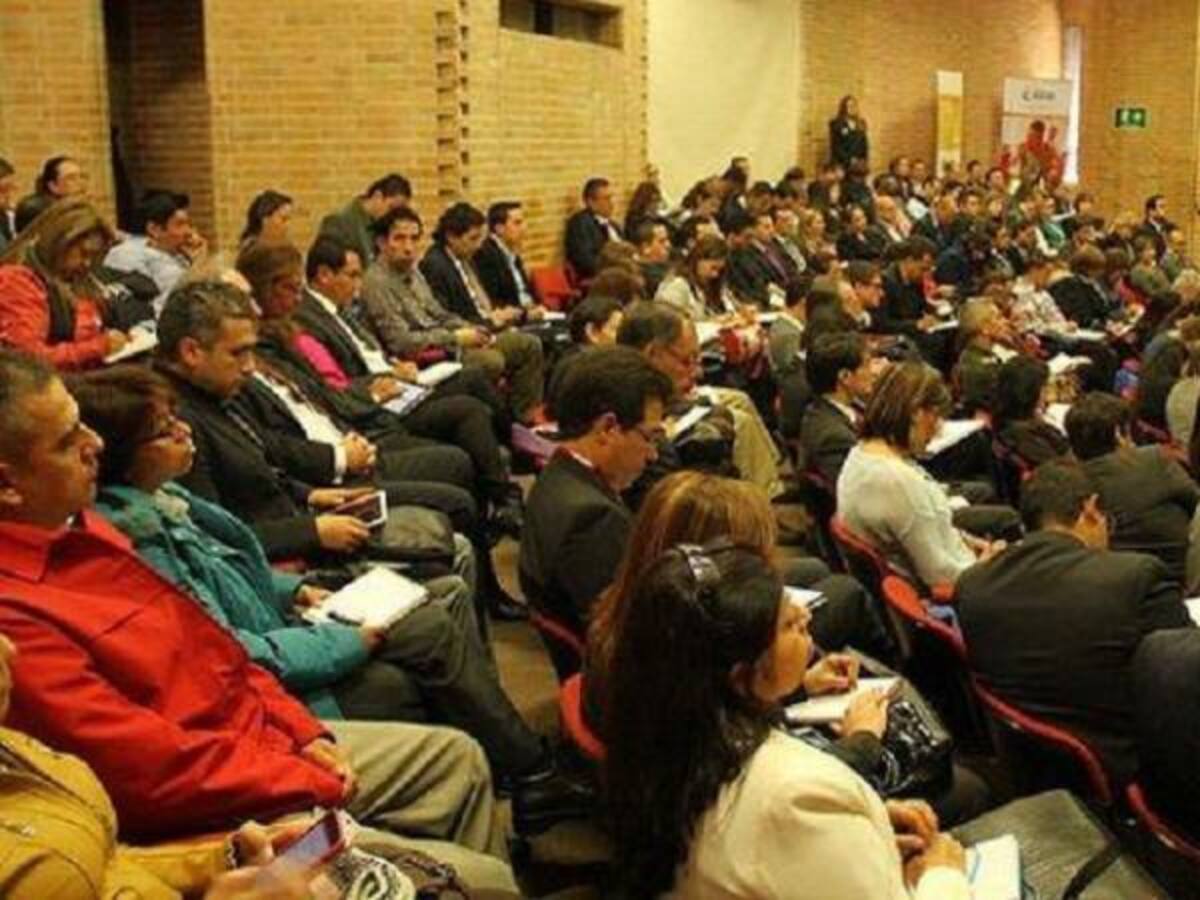 En la mira de la DIAN funcionarios públicos morosos en pago de impuestos