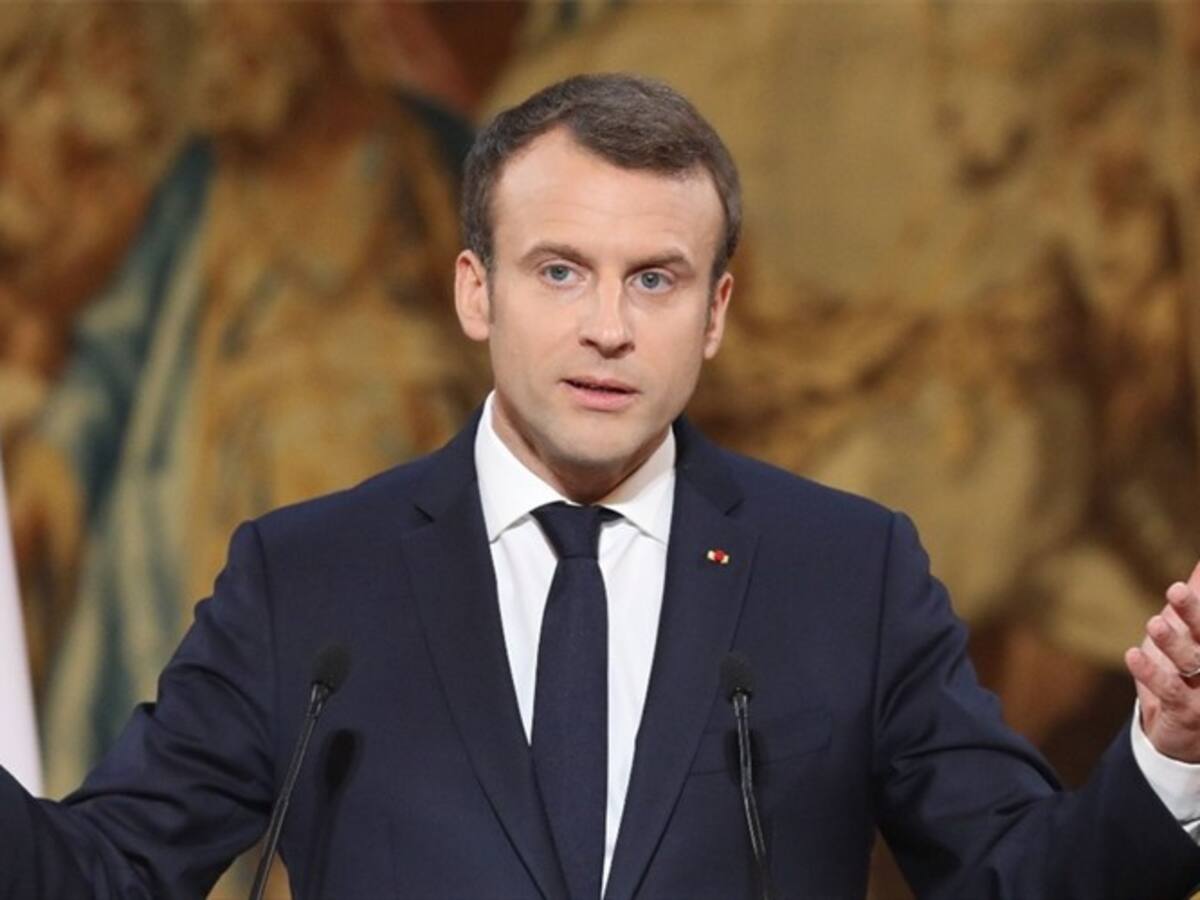 Emmanuel Macron propone ley para combatir las noticias falsas en la red