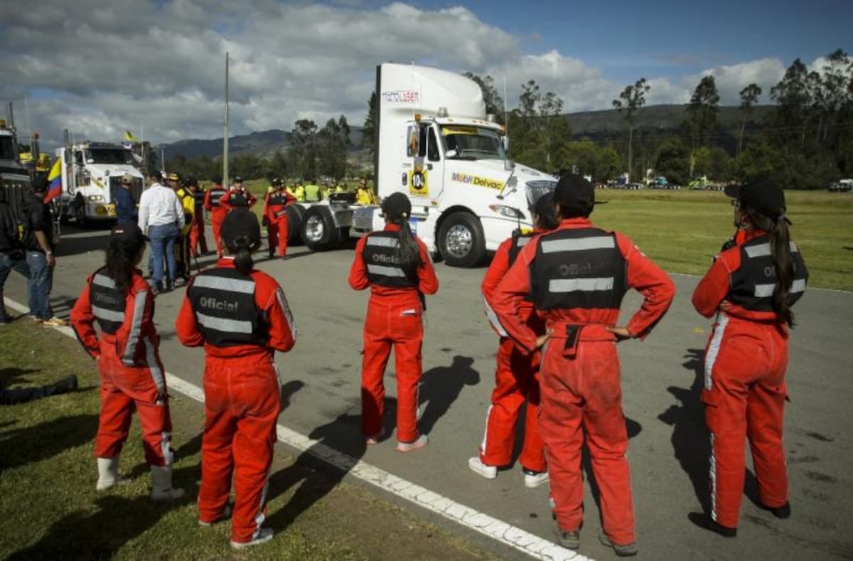 La versión 26 del Gran Premio de Tractomulas se realizó en Tocancipá con la presencia de 122 participantes.