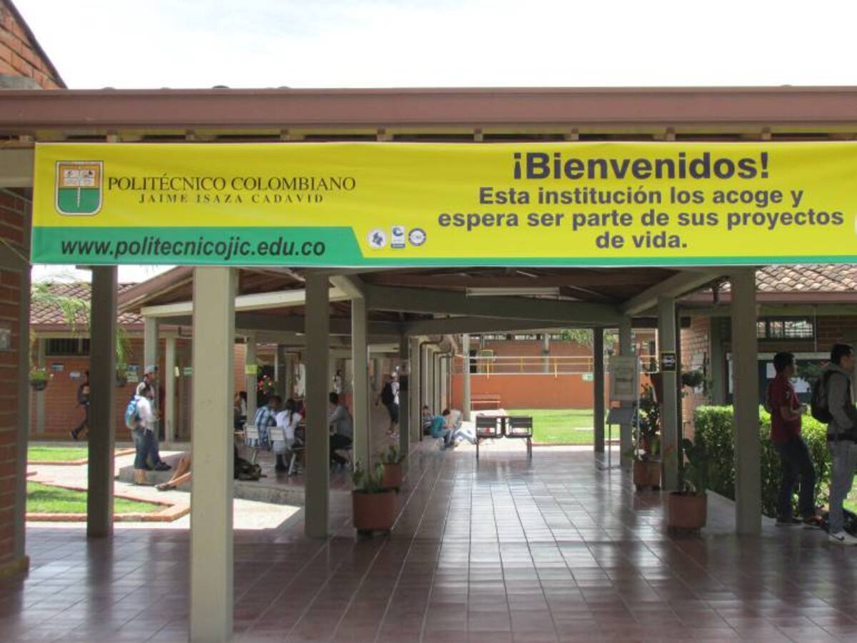 Suspenden contratos a docentes de cátedra en el Politécnico