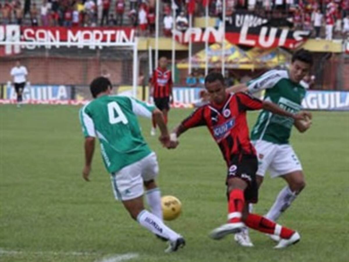 Cúcuta y Deportivo Cali van por el liderato del torneo inicial