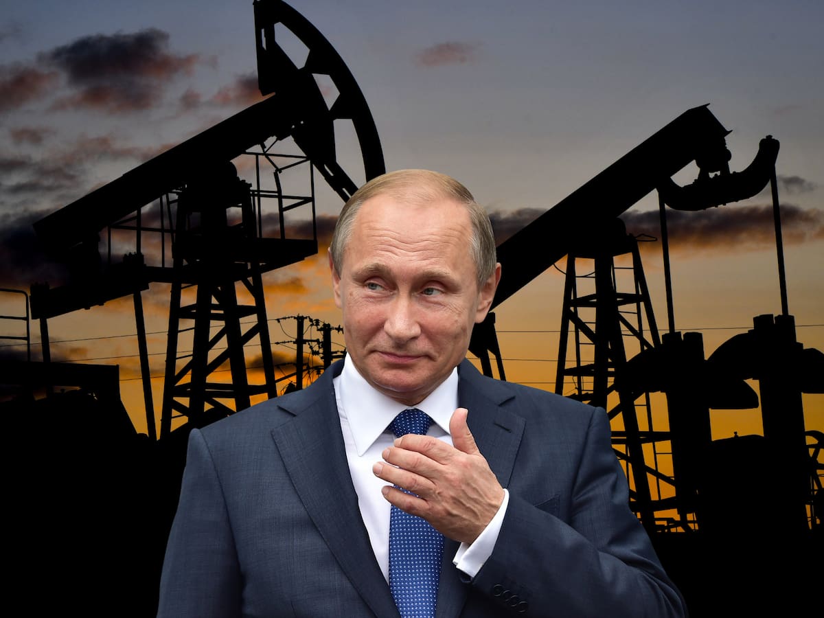 Estados Unidos autoriza venta de petróleo ruso, ¿Cómo es la medida?