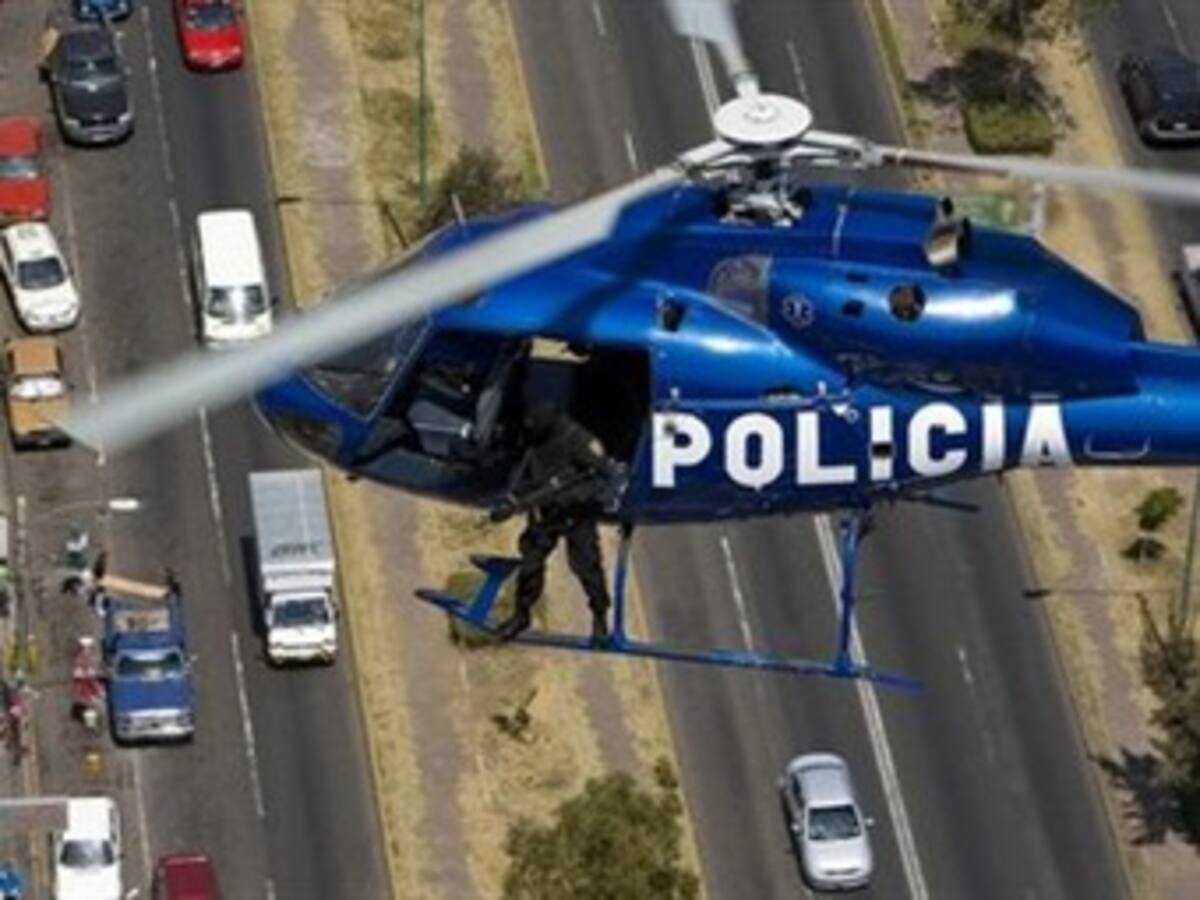 Unos mil efectivos velaron por la seguridad del partido