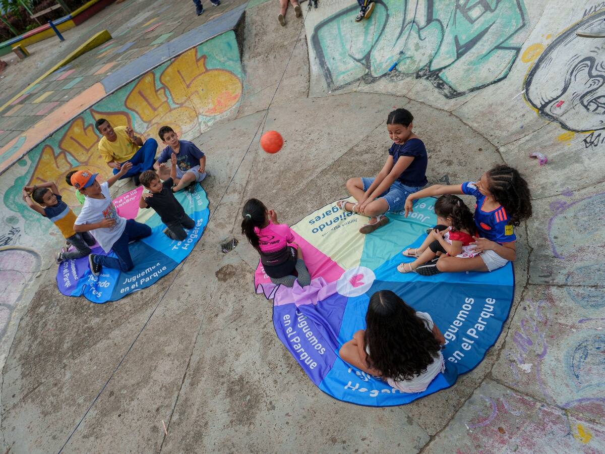 Restauración de 29 parques para alejar a los niños de pantallas y los riesgos de la calle