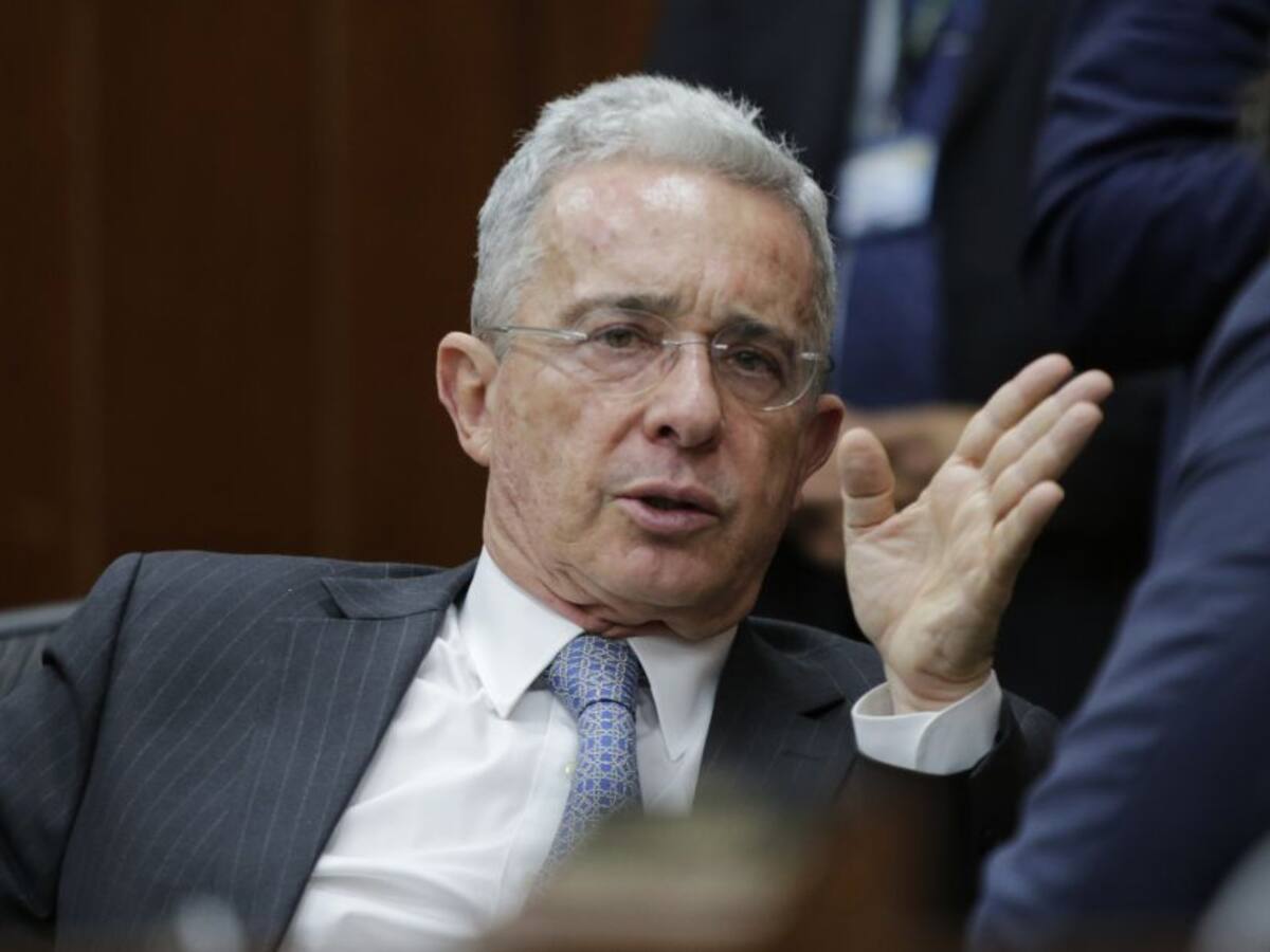 Álvaro Uribe: "Quiero que me muestren pruebas de los 6.400 falsos positivos