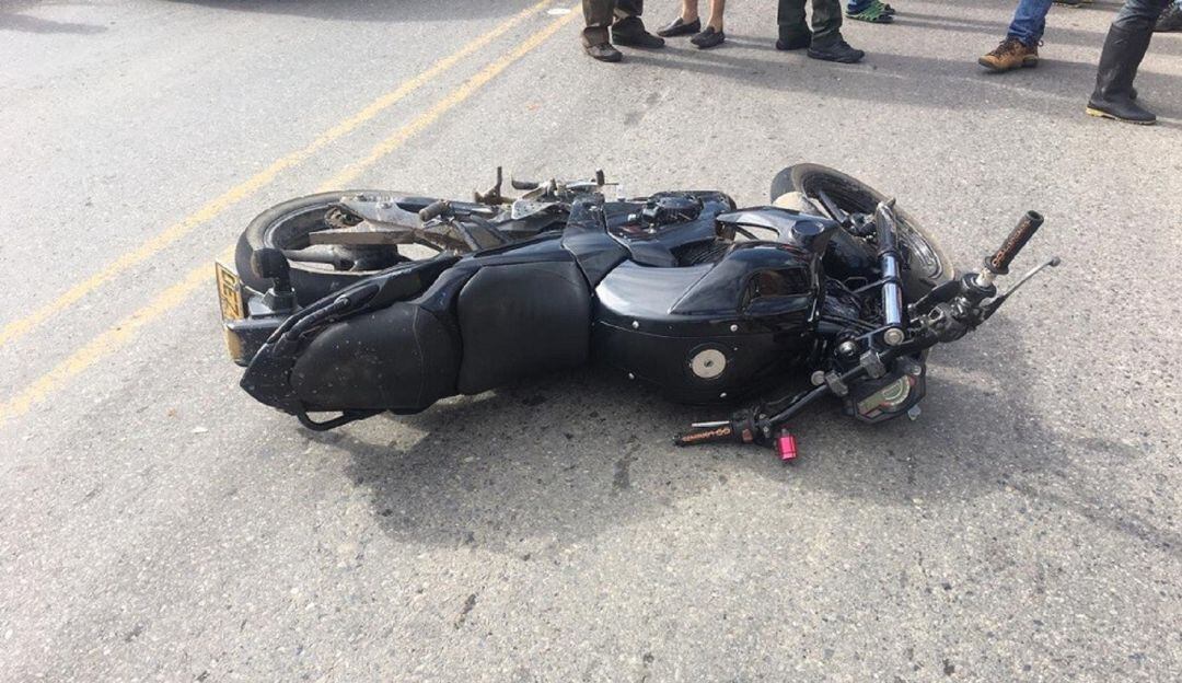 Tres millones ofrecen de recompensa para dar con el motociclista que causó accidente en el barrio Santa Lucia de Garzón Huila 
