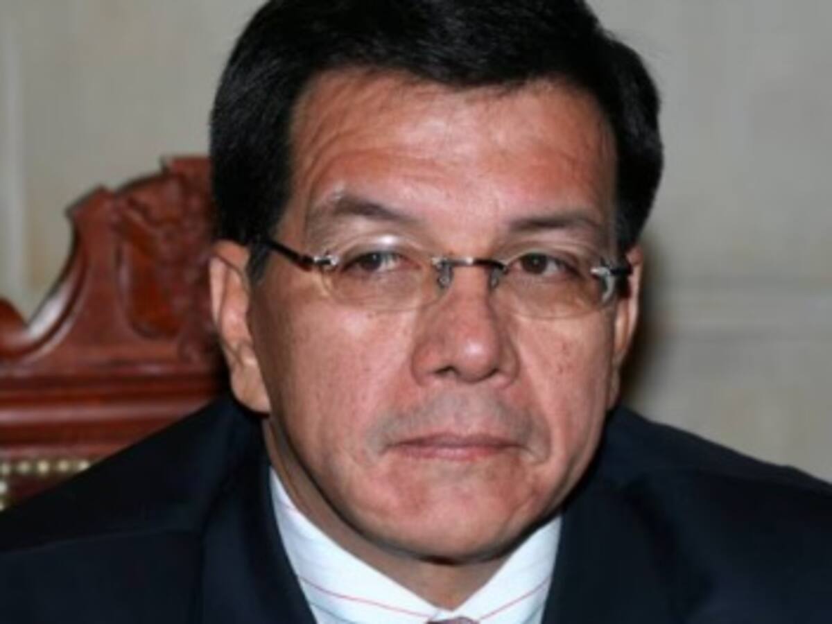 Corte Suprema acusa ex senador Alirio Villamizar por lavado de activos