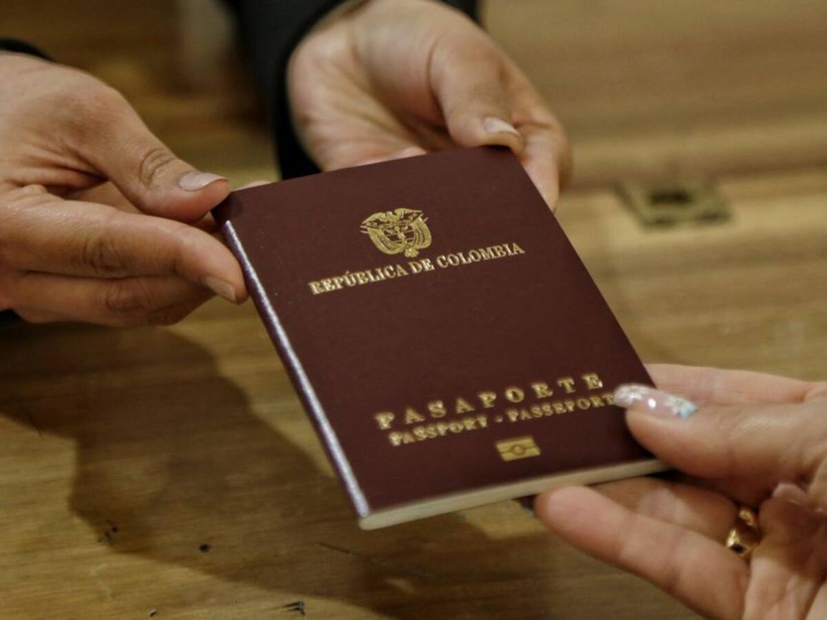 Este es el pico y cédula de agosto para trámites de pasaporte en Bolívar