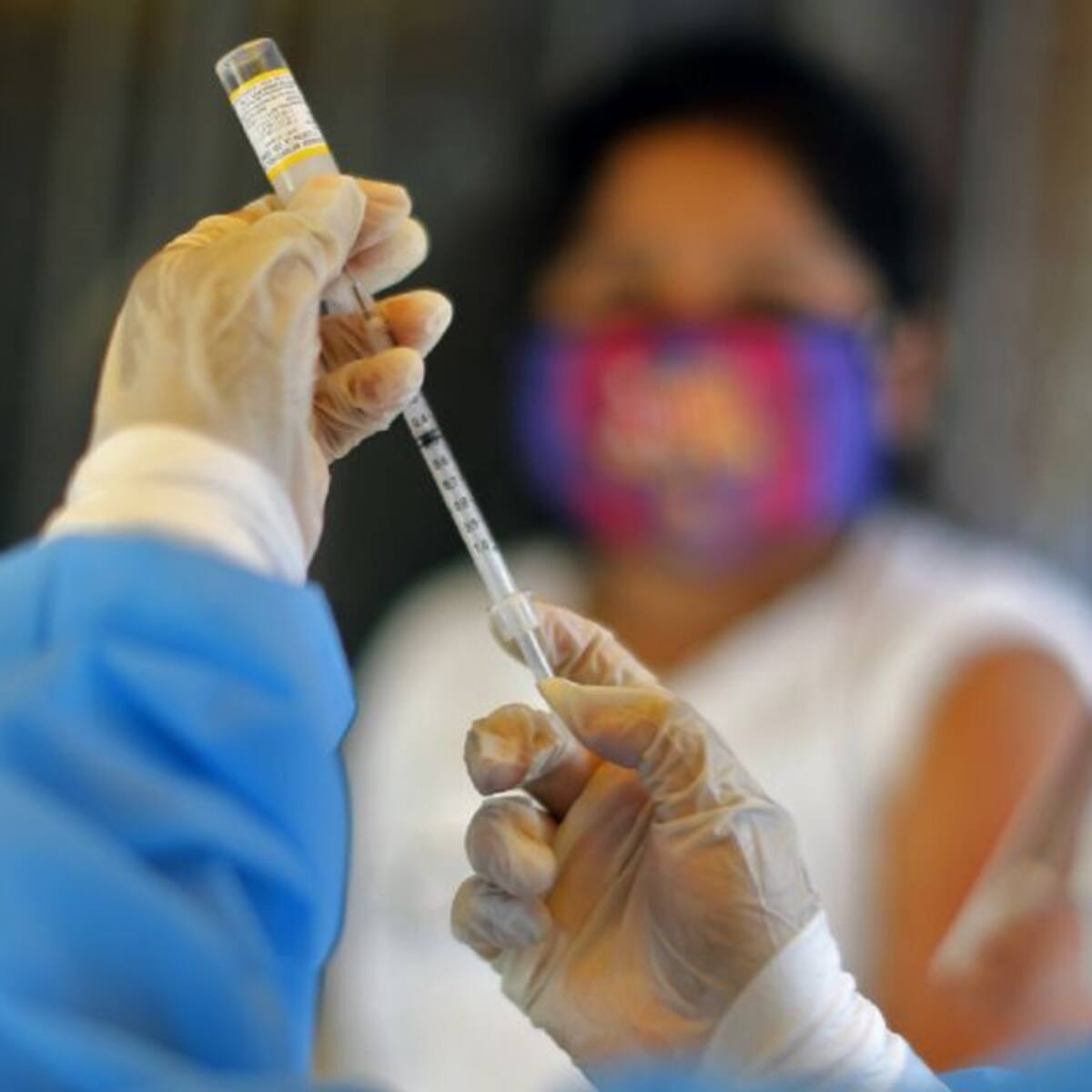 Cali abre inscripción de vacunadores de dosis contra el COVID-19