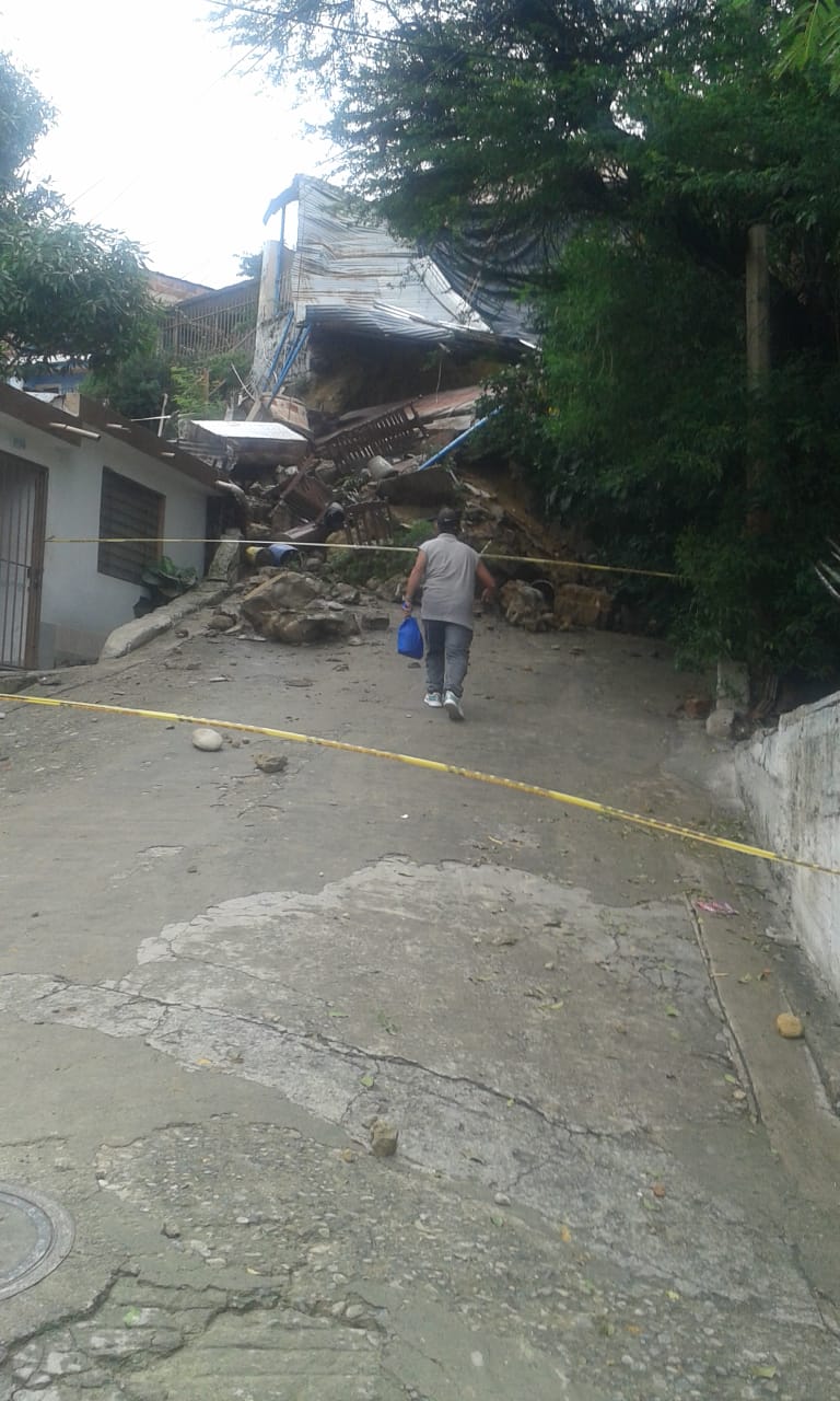 El lugar era habitado por dos adultos mayores (Foto:Cortesía)