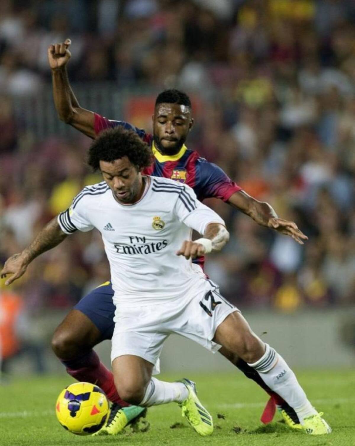 El conjunto catalán derrotó 2-1 a Real Madrid, en el clásico de la fecha 10 en España. Los goles de Barcelona fueron de Neymar y Alexis Sánchez. Jesé descontó para Real Madrid.