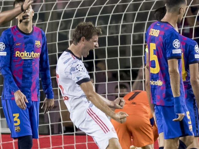 Thomas Müller festeja el priemr gol ante el Barcelona.