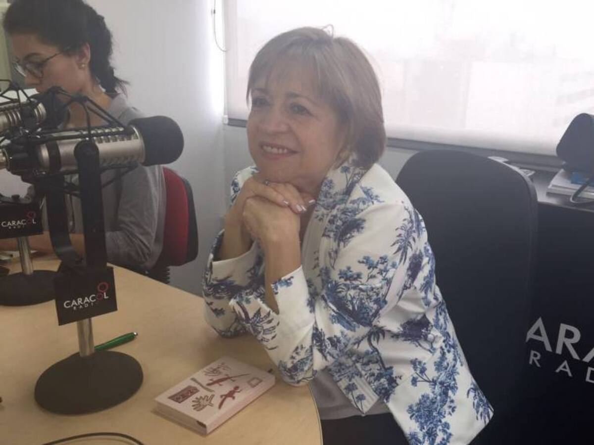 Nivea Santarelli: "En tiempos de llanto me dedico a vender pañuelos"