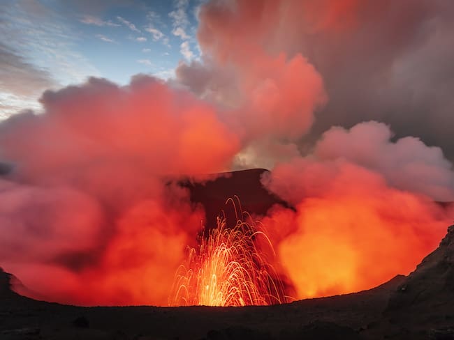 Confirman que un volcán del fin del mundo contiene un lago de lava. Foto referencia: Getty Images