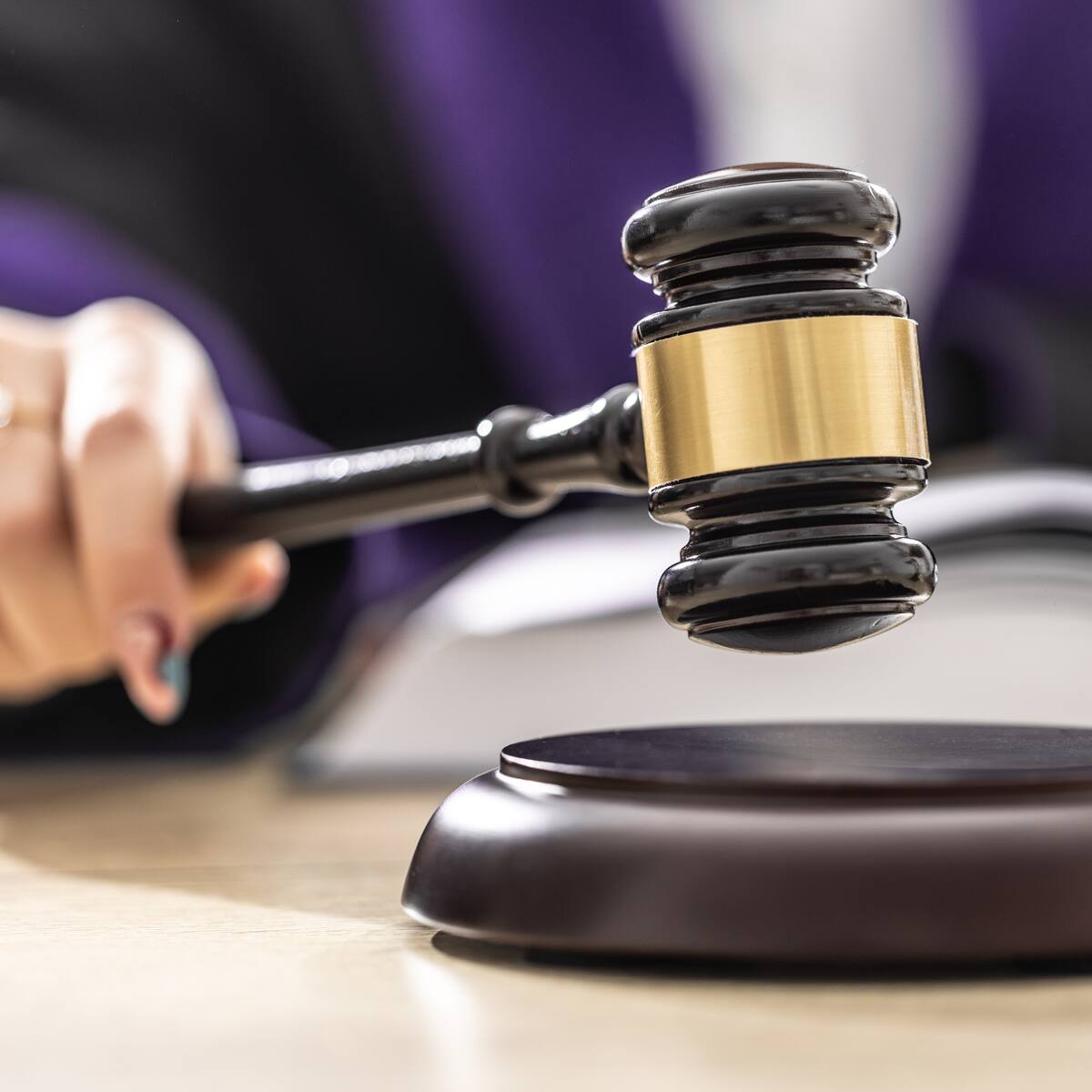 Ser servidor público en Colombia es una actividad de alto riesgo legal: defensas Bame